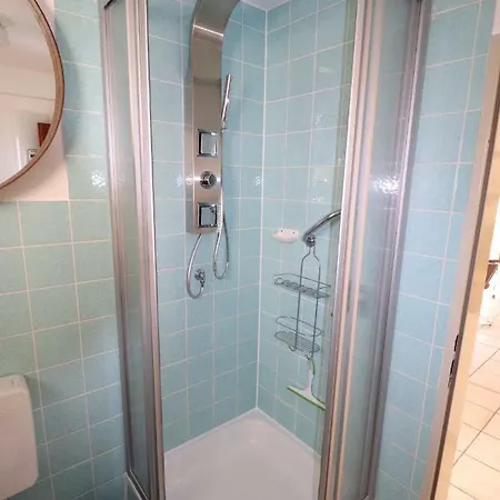 Haus Cornelia Lägenhet Einruhr