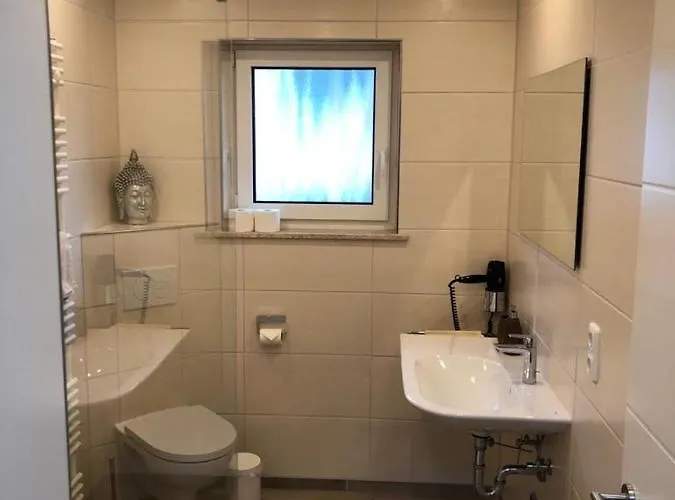 Haus Cornelia * Einruhr